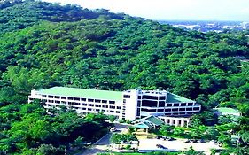 โรงแรมเบเวอร์ลี่ ฮิลล์ ปาร์ค