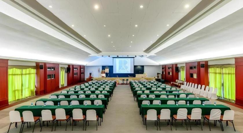โรงแรมเบเวอร์ลี่ ฮิลล์ ปาร์ค นครสวรรค์ ภายนอก รูปภาพ