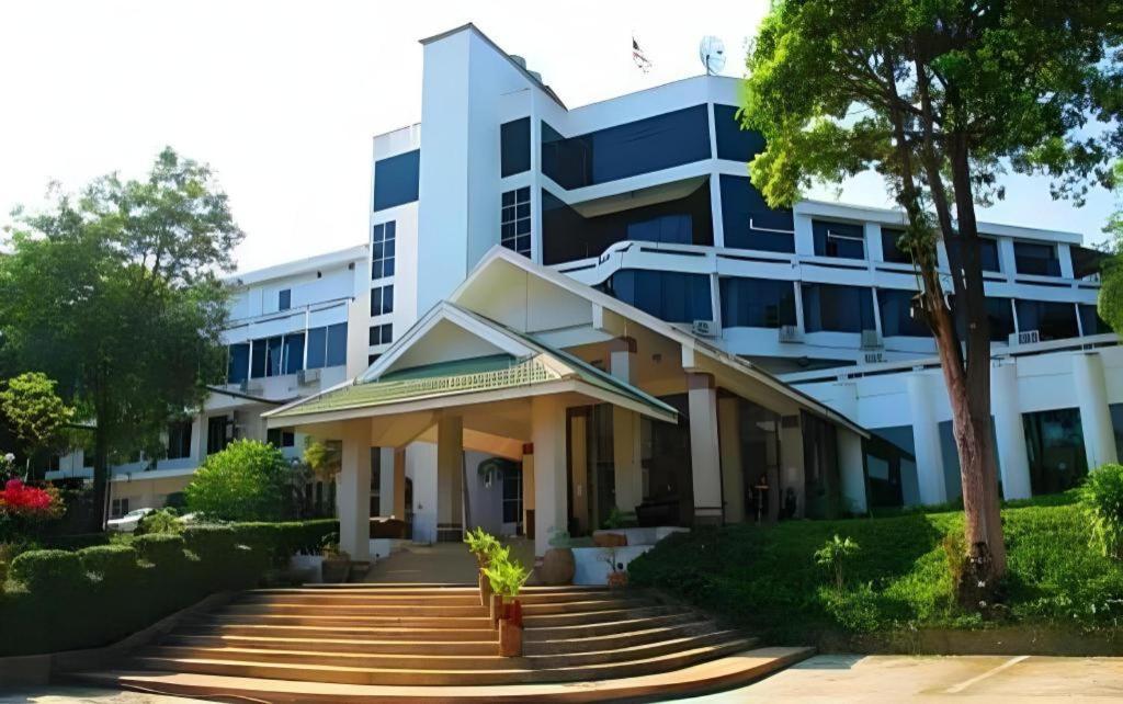 โรงแรมเบเวอร์ลี่ ฮิลล์ ปาร์ค นครสวรรค์ ภายนอก รูปภาพ